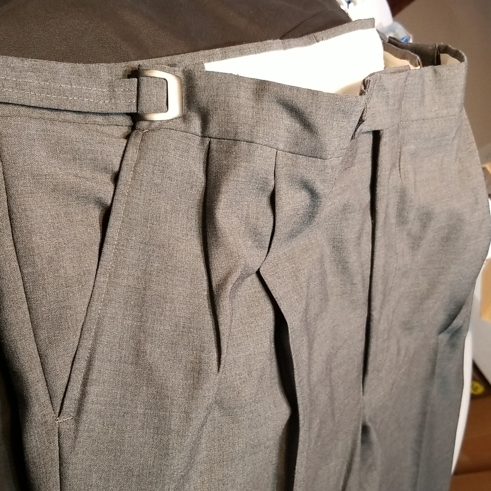 Norm Thompson mens pants